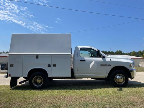 Used 2015 RAM 3500 Tradesman w/ Power & Remote Entry Group RWD image 3