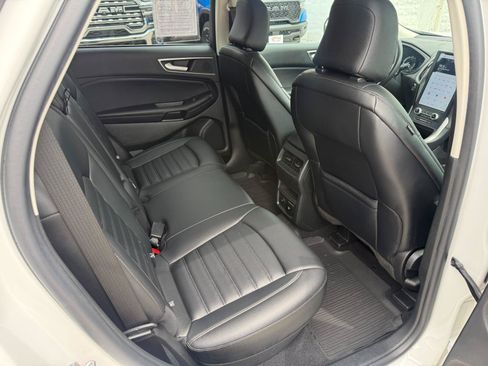 Used 2023 Ford Edge SEL w/ Convenience Package AWD/4WD image 15