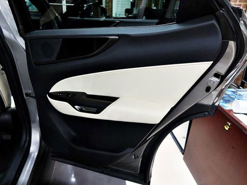 Used 2024 Lexus NX 250 FWD image 26