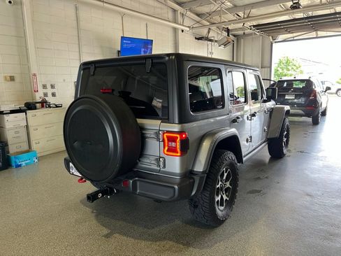 Used 2021 Jeep Wrangler Unlimited Rubicon AWD/4WD image 3