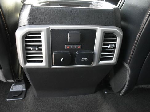 Used 2019 Ford F150 Platinum RWD image 38