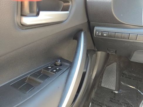 Used 2024 Toyota Corolla Sedan FWD image 19