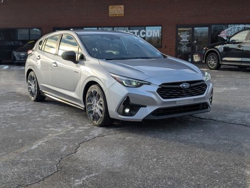 Used 2025 Subaru Impreza RS image 13