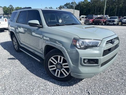 Used 2022 Toyota 4Runner TRD Sport RWD image 2