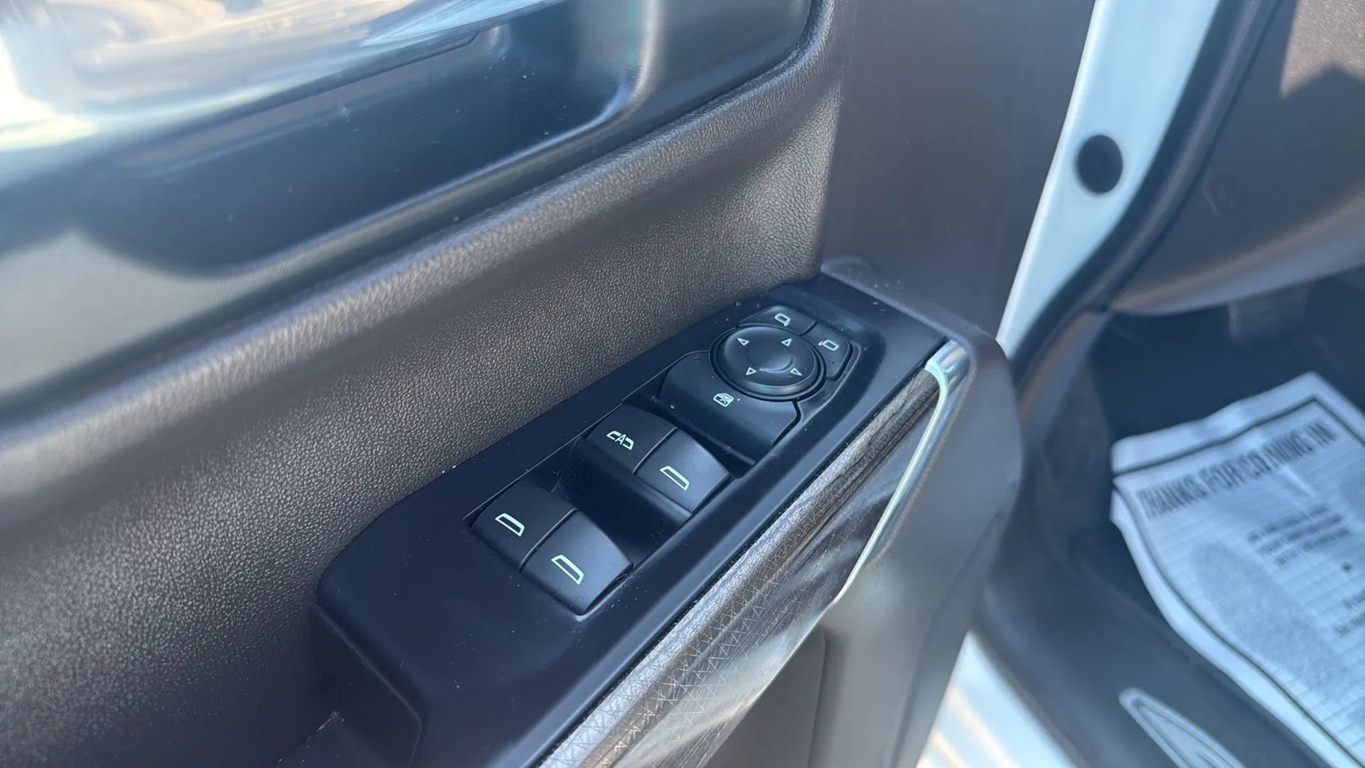 Used 2020 Chevrolet Silverado 1500 LT w/ All-Star Edition AWD/4WD image 14