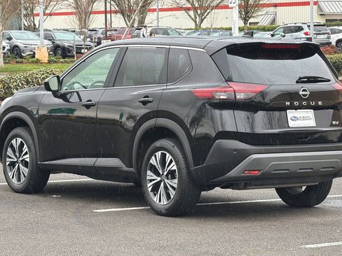 Used 2023 Nissan Rogue SV FWD image 6
