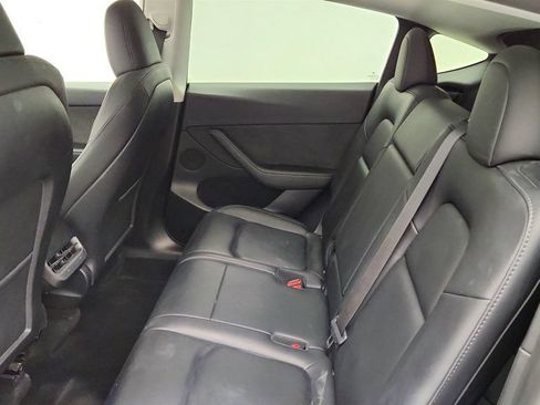 Used 2023 Tesla Model Y Long Range AWD/4WD image 25