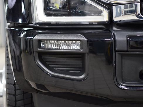 Used 2022 Ford F450 Platinum w/ FX4 Off-Road Package image 14