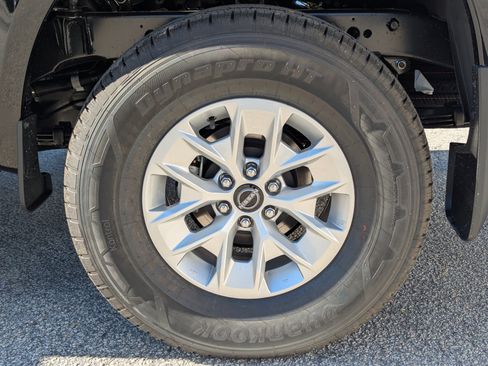 New 2026 Nissan Frontier S image 11