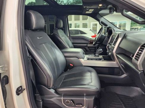 Used 2015 Ford F150 Platinum w/ Equipment Group 701A Luxury AWD/4WD image 18