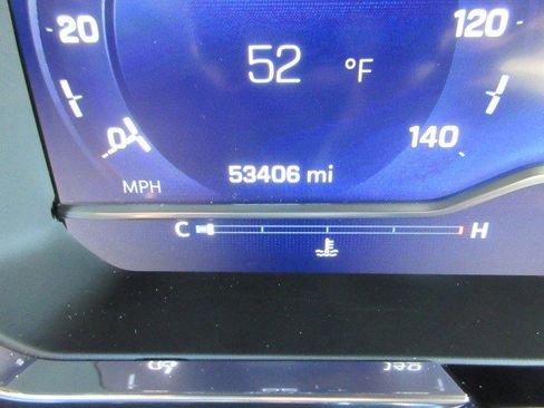 Used 2022 Chevrolet Silverado 1500 High Country w/ Technology Package image 24