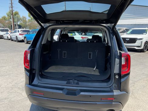 Used 2021 GMC Acadia SLE w/ Driver Convenience Package FWD image 26