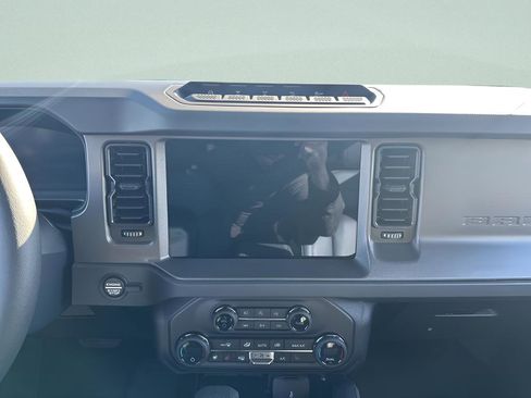 New 2026 Ford Bronco Badlands AWD/4WD image 18