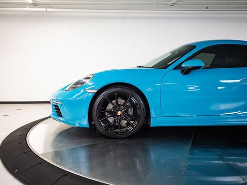 Certified 2020 Porsche 718 Cayman RWD image 11