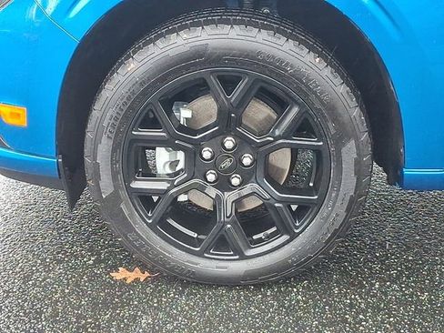 Used 2025 Ford Maverick Lobo image 8