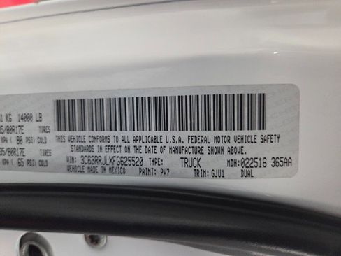 Used 2015 RAM 3500 Laramie image 99