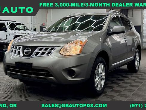 Used 2012 Nissan Rogue SV AWD/4WD image 1