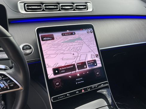 Used 2022 Mercedes-Benz S 500 4MATIC image 32