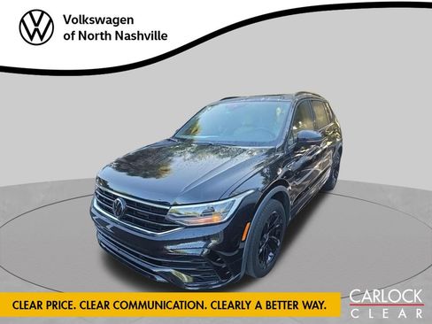 Used 2024 Volkswagen Tiguan SE R-Line FWD image 1