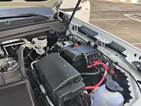 Used 2022 Chevrolet Colorado LT w/ Fleet Safety Package image 55