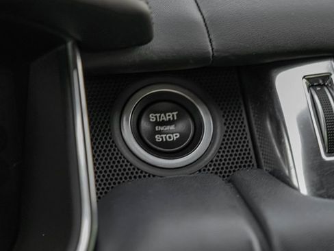 Used 2020 Land Rover Range Rover Sport Autobiography image 18