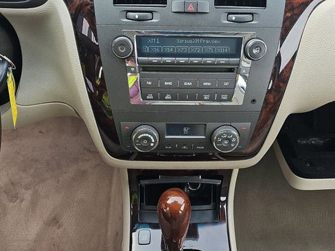 Used 2008 Cadillac DTS FWD image 11
