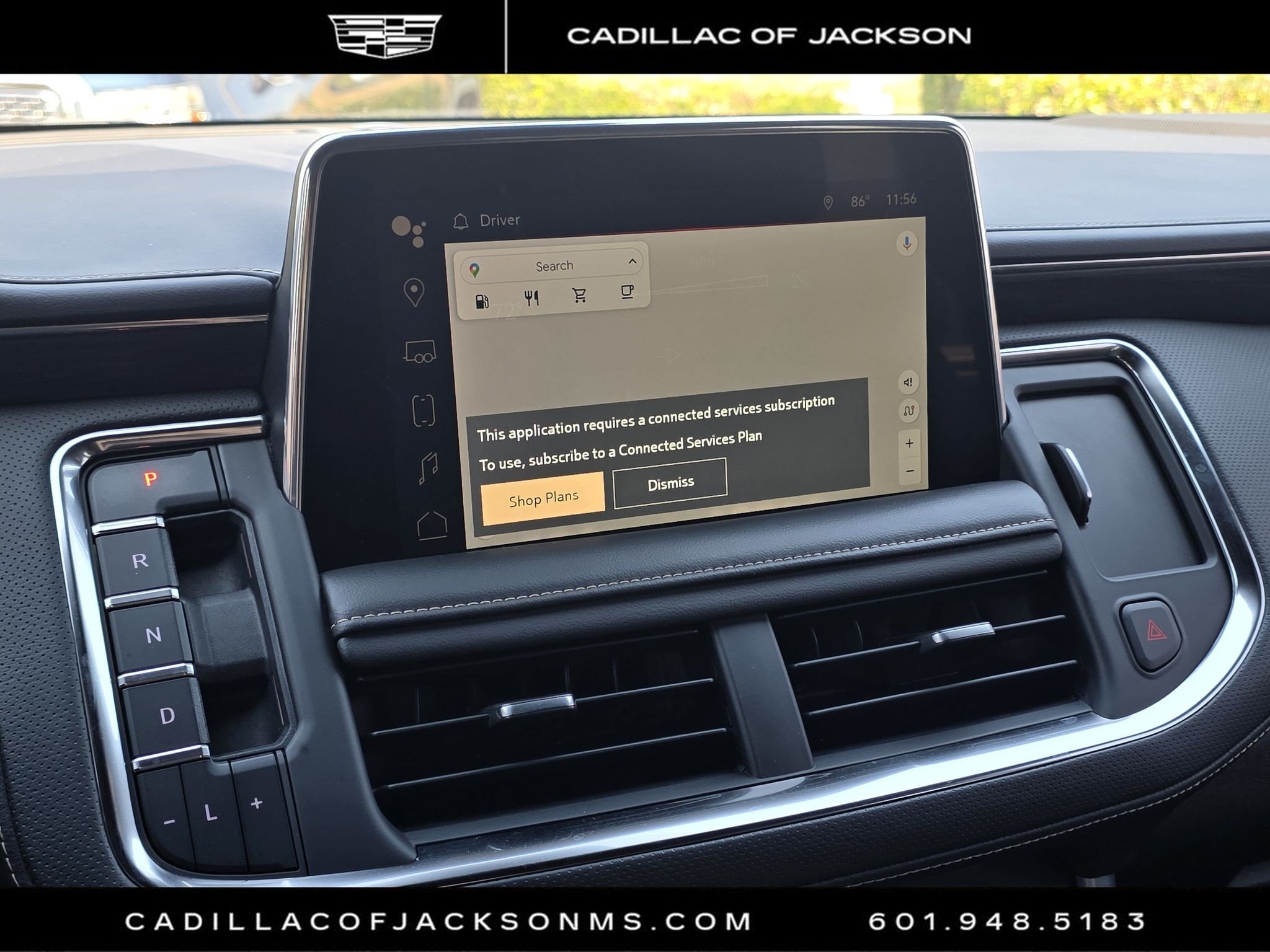 Used 2023 GMC Yukon XL SLT w/ SLT Premium Package RWD image 17