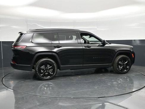 New 2026 Jeep Grand Cherokee L Limited AWD/4WD image 12