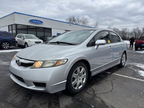 Used 2010 Honda Civic LX image 6