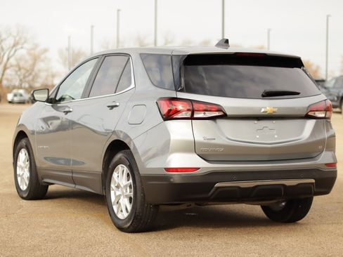 Used 2024 Chevrolet Equinox LT w/ LPO, Floor Liner Package image 5