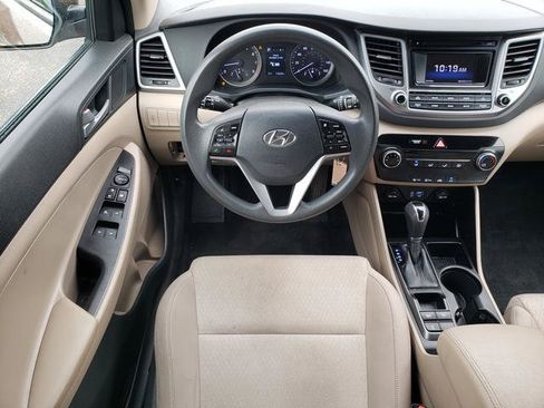 Used 2017 Hyundai Tucson SE w/ SE Popular Package 02 AWD/4WD image 16