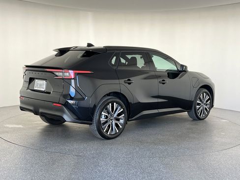 New 2026 Subaru Solterra image 3