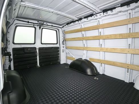 Used 2024 Chevrolet Express 2500 w/ Driver Convenience Package RWD image 18