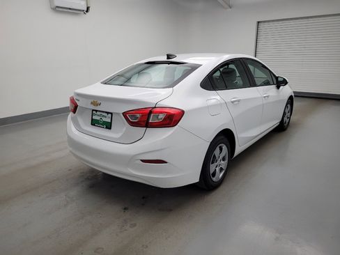 Used 2018 Chevrolet Cruze LS w/ LS Fleet Convenience Package FWD image 9