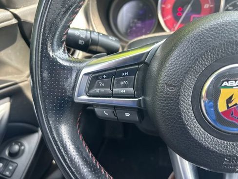 Used 2019 FIAT 124 Spider Abarth w/ Convenience Group RWD image 17