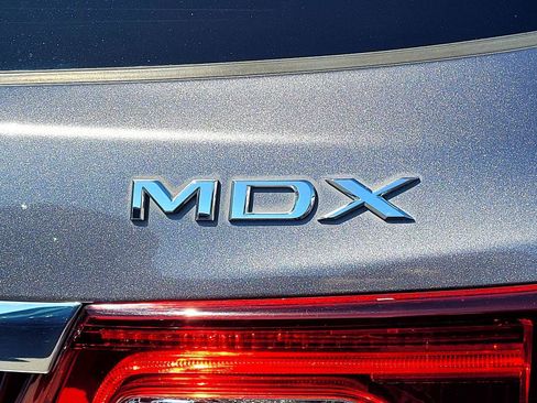 Used 2018 Acura MDX FWD image 11
