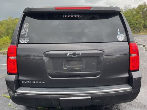 Used 2016 Chevrolet Suburban LTZ image 12