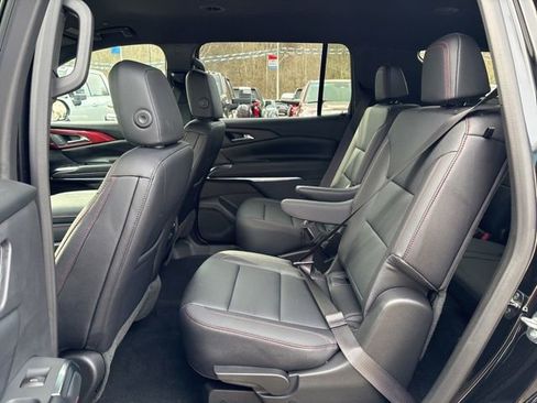 Used 2026 Chevrolet Traverse Z71 AWD/4WD image 21