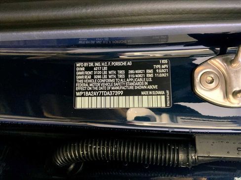 New 2026 Porsche Cayenne image 23