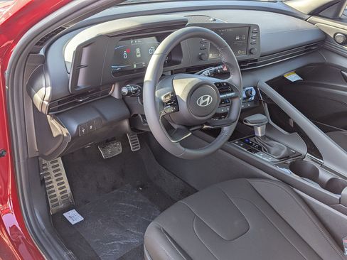 New 2026 Hyundai Elantra SEL Sport image 8