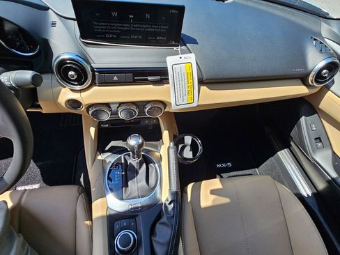 New 2025 MAZDA MX-5 Miata RF Grand Touring image 7