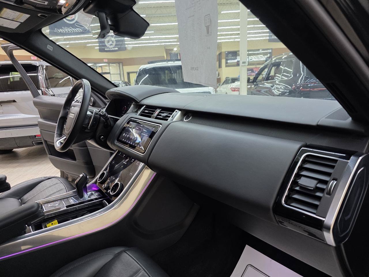 Used 2019 Land Rover Range Rover Sport HSE Dynamic AWD/4WD image 23