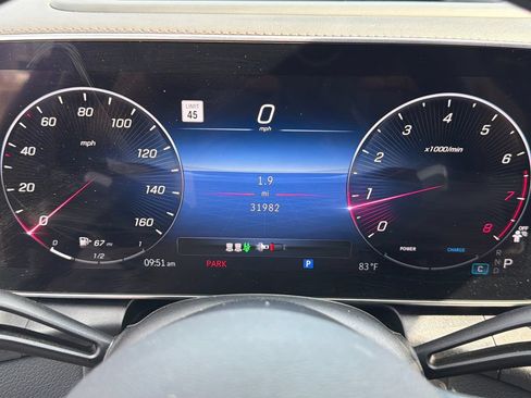 Used 2023 Mercedes-Benz GLC 300 4MATIC w/ Pinnacle Trim Package image 24