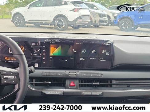New 2026 Kia K4 EX FWD image 17