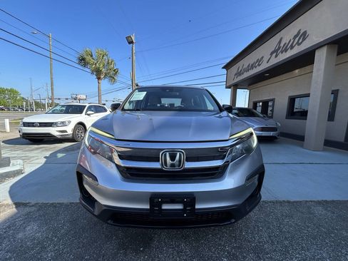 Used 2019 Honda Pilot LX image 3