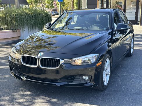 Used 2015 BMW 328i Sedan RWD image 3