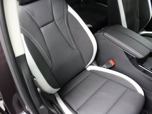 New 2025 Buick Envision Sport Touring image 22