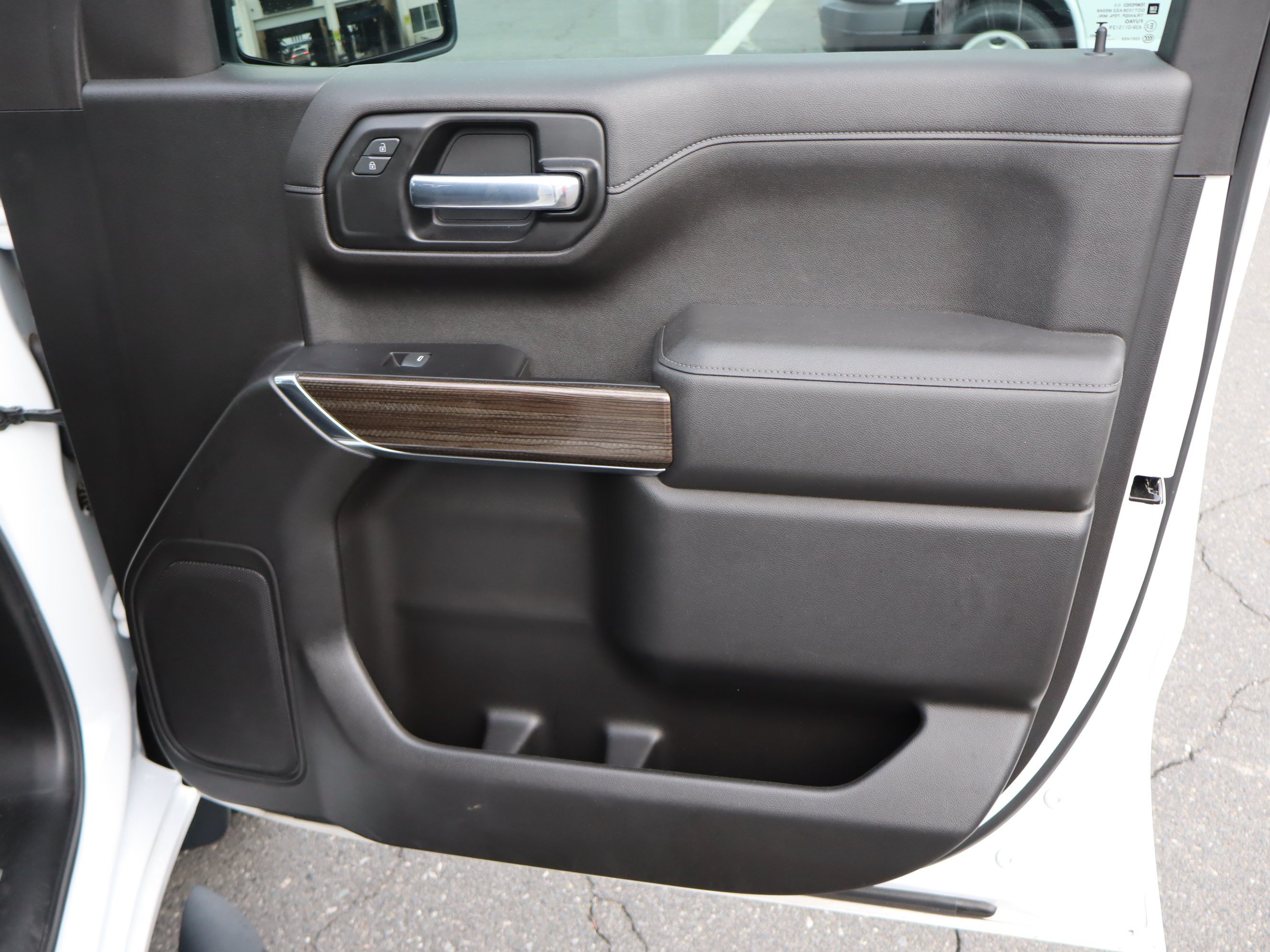 Used 2022 Chevrolet Silverado 1500 RST w/ Safety Package AWD/4WD image 34