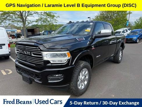 Used 2022 RAM 2500 Laramie AWD/4WD image 3