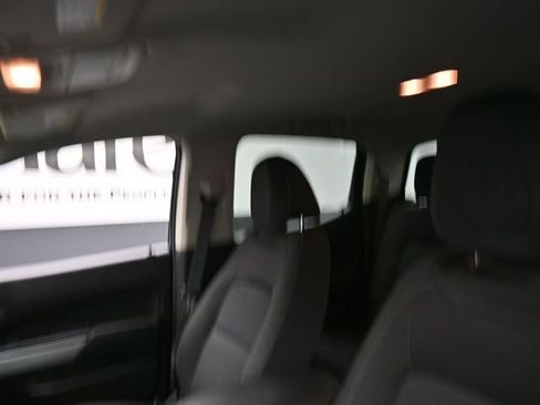 Used 2016 Chevrolet Colorado LT w/ LT Convenience Package image 17